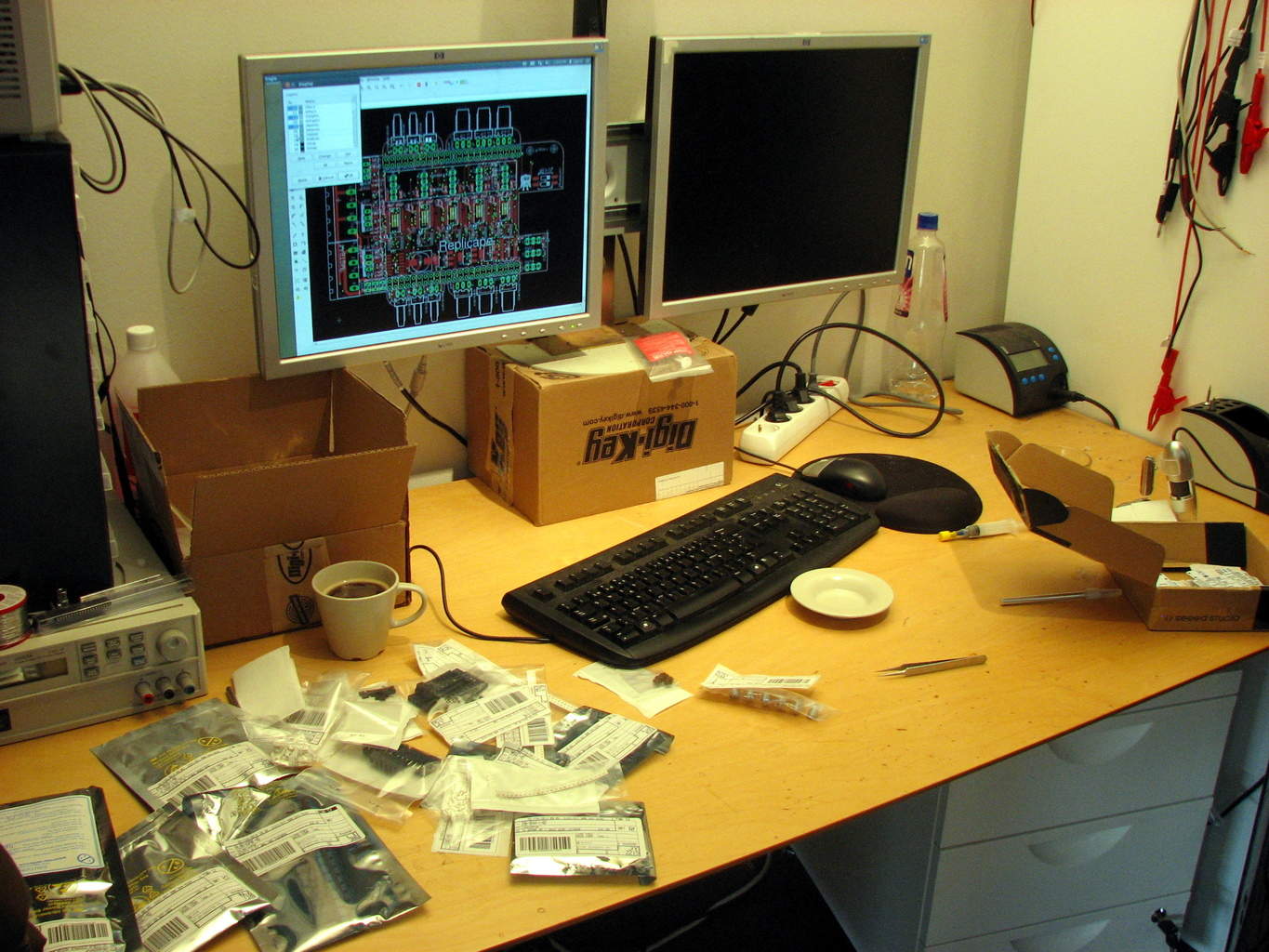 Pcb design desk Build Electronic Circuits