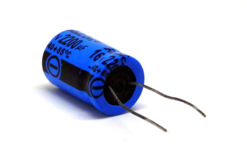 polarizedcapacitor2220uF Build Electronic Circuits