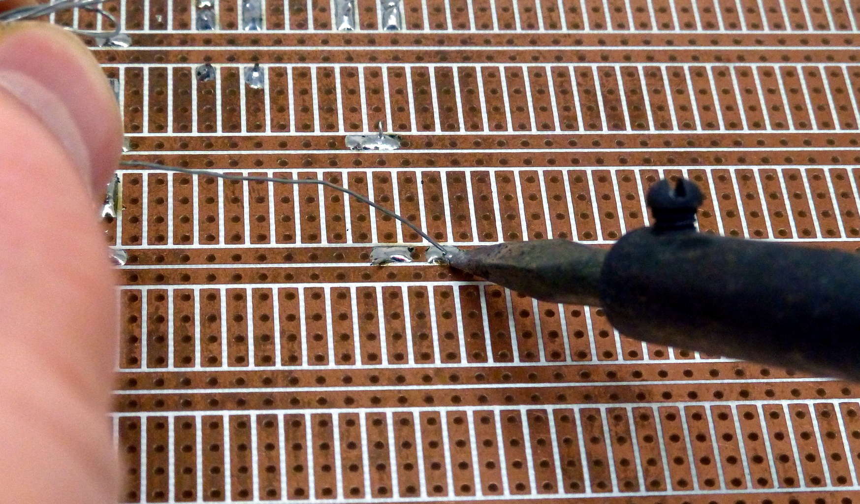 What is the RIGHT Soldering Temperature? Circuit Diagram